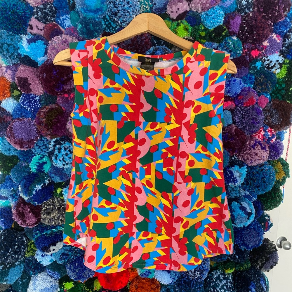 NOOWORKS Macarena muscle tank -EUC 🩷❤️🧡🩵💚